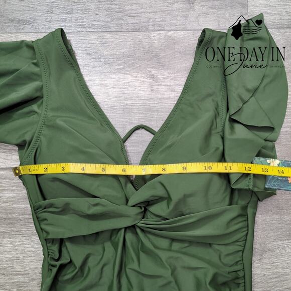 Blooming Jelly Lace Up Ruffle Shoulder One Piece Swimsuit Size M - Picture 5 of 7